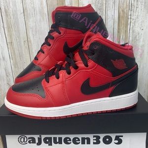 Air Jordan 1 Mid GS Classic Red Black